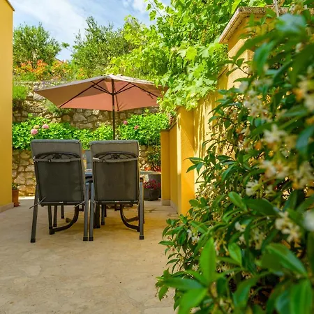 House Rosa Apartment Mali Losinj Exterior photo